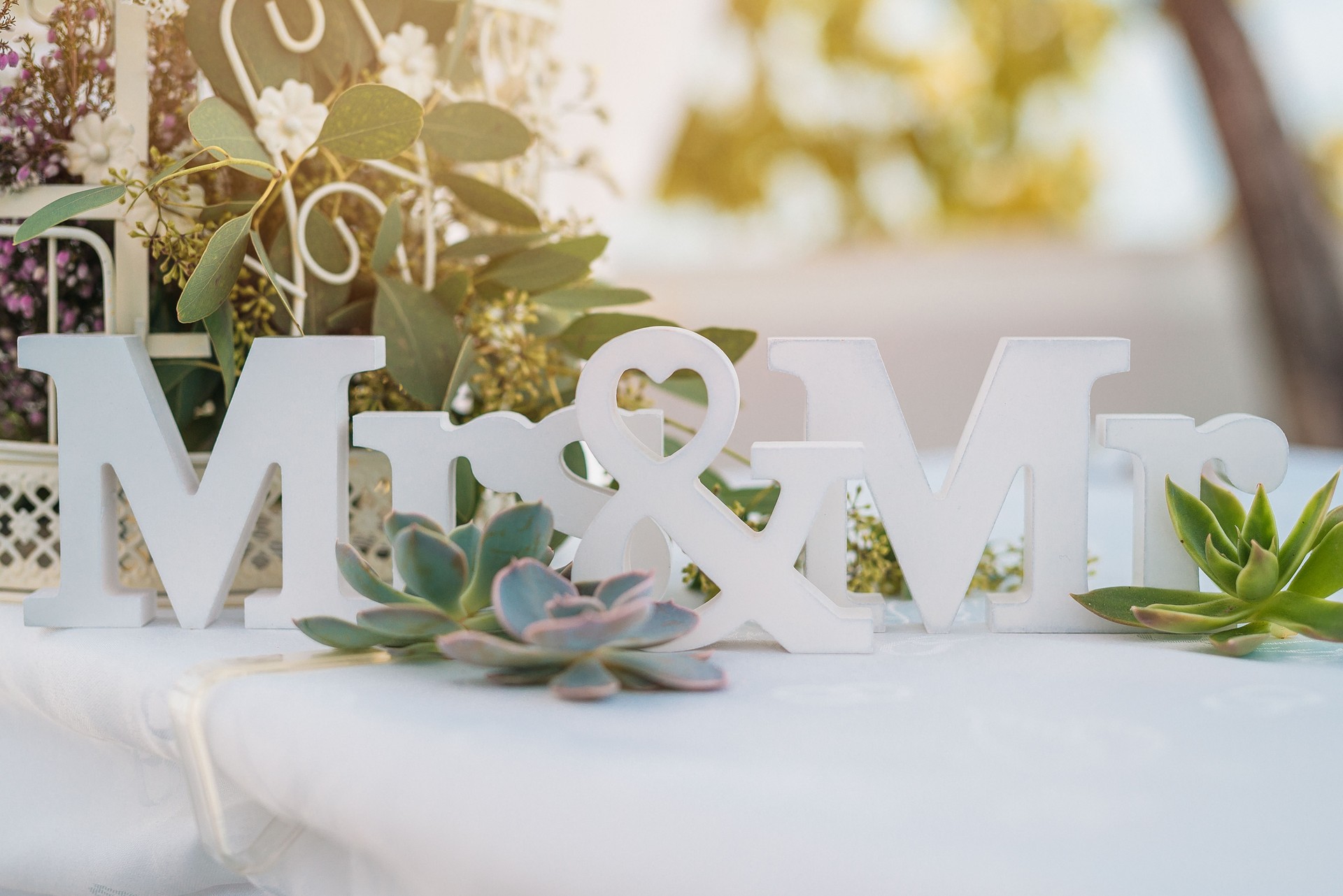 - Hochzeit